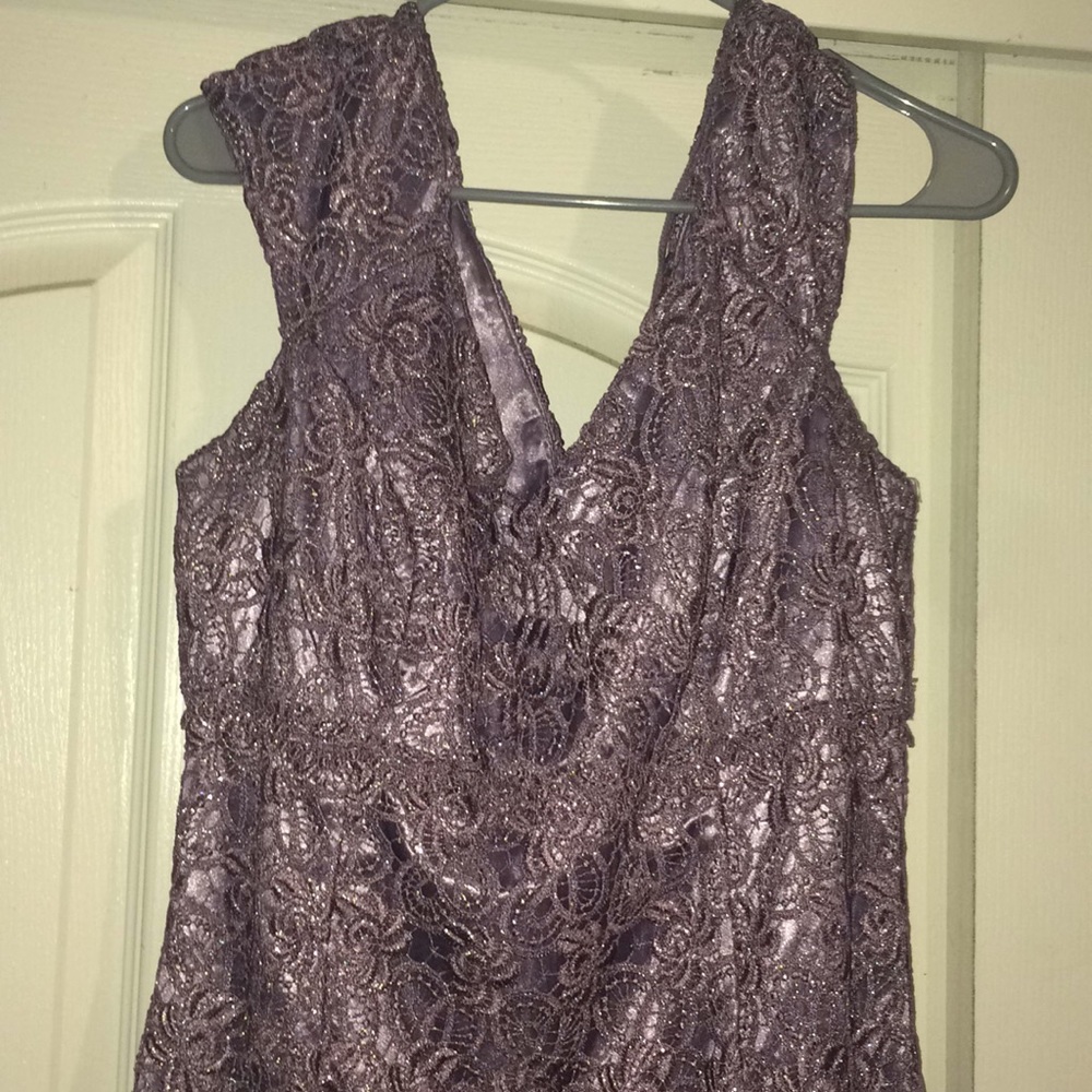 Dress - Picture 2 of 4